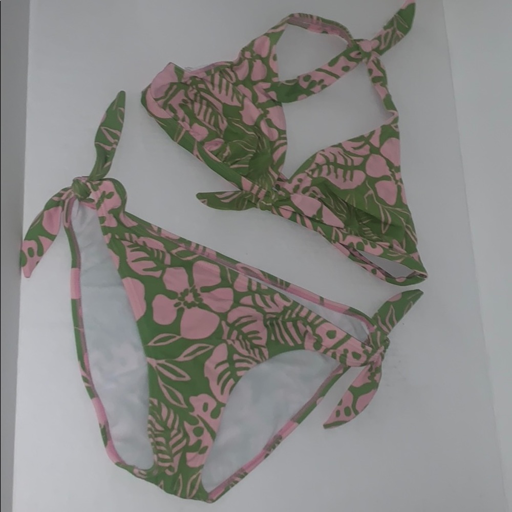 Xhilaration Bathing Suit